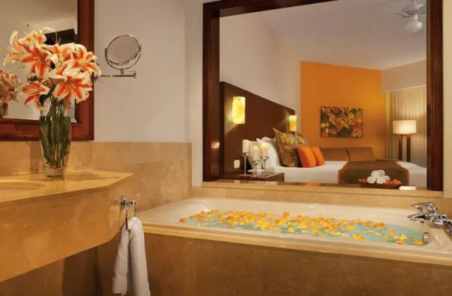 Now Garden Punta Cana chambre luxe salle de bain